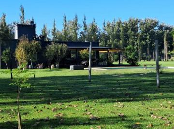 Casa de 5 ambientes, San Miguel del Monte · Casa de 5 Ambientes con Acceso a Laguna