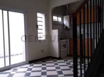 PH · 118m² · 4 Ambientes · Alquiler Apto Profesional o Vivienda