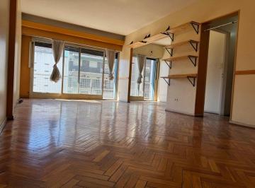 Departamento · 86m² · 4 Ambientes · 1 Cochera · Venta Depto 3 Amb Caballito Frente Balcón Cochera