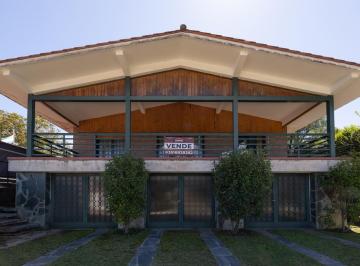 Casa · 364m² · 6 Ambientes · 3 Cocheras · Casa en Venta en Carlos Paz