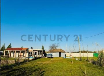 Terreno · 40m² · 1 Ambiente · Lote en Venta, Abasto, con Quincho!
