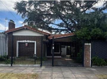 Casa de 4 ambientes, Morón · Vendo Casa de 4 Ambientes Amplia Funcional y Luminosa