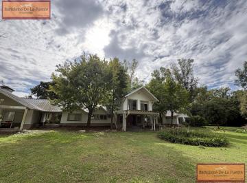 Casa · 500m² · 6 Dormitorios · 2 Cocheras · Casa en Chacras del Paraná
