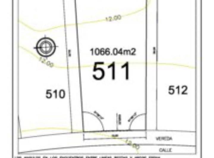 Terreno · 1066m²