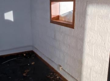 Depósito de 2 ambientes, General San Martín · Oficina, Consultorio, Taller o Deposito Apto Profesional Habitación Más Baño Sin