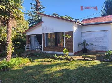 Casa · 82m² · 3 Ambientes · 1 Cochera · Chalet a 6 C. Plaza Central Villa de Merlo S/lote 1480 m²