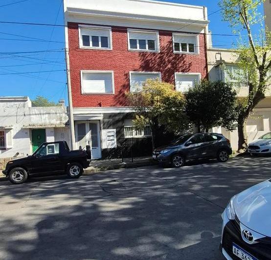 Departamento · 87m² · 5 Ambientes