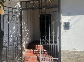 Casa · 344m² · 4 Ambientes · Casa a Remodelar, 3 Dorm. con Patio - Gral. Martín de Güemes 30, Bajo General Paz, Córdoba