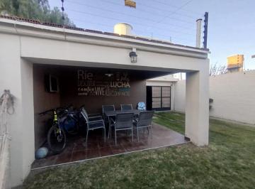 Casa de 6 ambientes, Las Heras · Casa en Venta en Barrio Cementista II Las Heras Mendoza