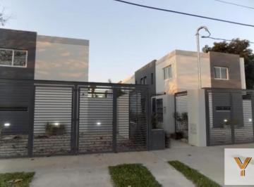Departamento · 60m² · 3 Ambientes · Dúplex en Venta - 2 Dorm. 2 Baños - Cochera - 70 m² - Ituzaingó Norte
