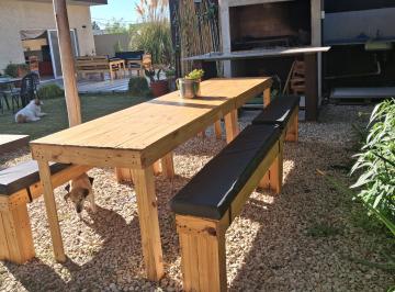 Casa de 4 ambientes, San Vicente · Alquilo Casa Estilo Minimalista de 6 Amb.