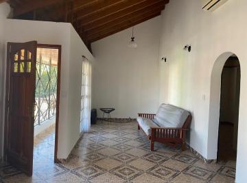 PH · 68m² · 3 Ambientes · PH en Venta - 2 Dorm. 1 Baño - 138 m² - Lanús