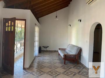 PH · 68m² · 3 Ambientes · PH en Venta - 2 Dorm. 1 Baño - 138 m² - Lanús