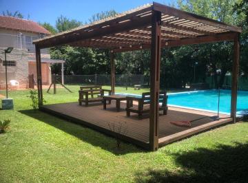 Quinta vacacional · 180m² · 4 Ambientes · 1 Cochera · Quinta en Venta en Mercedes B.