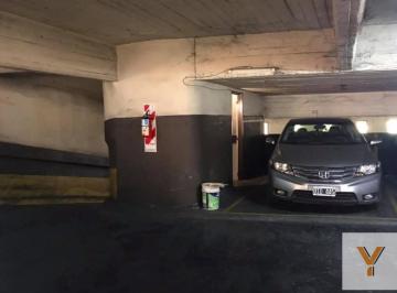 Garage · 12m² · Cochera en Venta - 12 m² - Recoleta