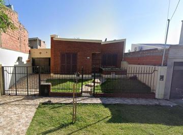 Casa · 170m² · 3 Ambientes · Casa en Venta - 2 Dorm. 1 Baño - San Nicolas de Los Arroyos