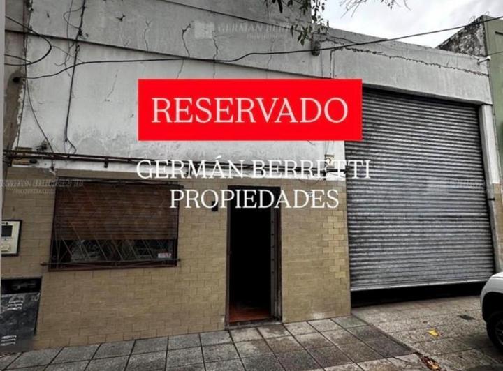 Bodega-Galpón · 165m²