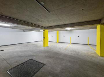 Garage · 12m² · Cochera en Alquiler en Jujuy y Pte Roca