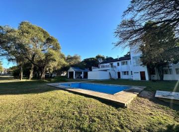 Casa de 15 ambientes, Córdoba · Alquiler Casa Las Delicias 7 Dorm 2020 m²