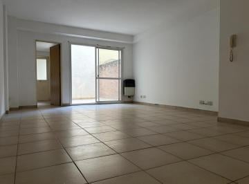 Departamento · 33m² · 4 Ambientes · Amplio Monoamb C Patio