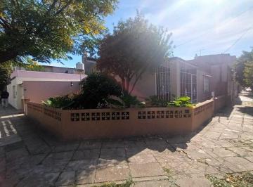 PH · 70m² · 3 Ambientes · Venta Casa 3 Ambientes en Loma Hermosa