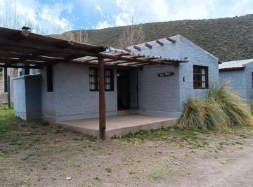 Casa · 83m² · 4 Ambientes · 2 Cocheras · Venta de Cabañas, Las Vegas, Potrerillos, Mendoza