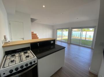 Departamento · 100m² · 4 Ambientes · 2 Cocheras · Alquiler Duplex Dos Dorm. Juan Jose Paso 8629 Fisherton Condominio Las Tipas