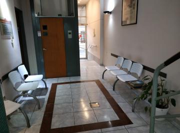 Consultorio de 5 ambientes, Rosario · Centro Médico en Funcionamiento Venta