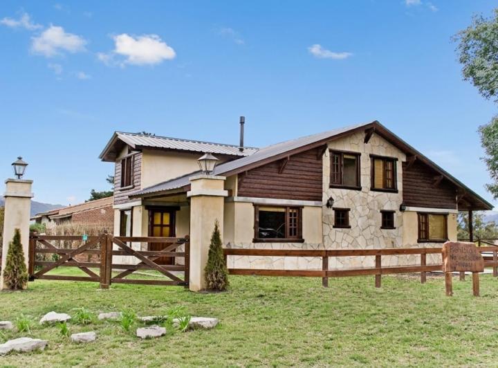 Casa · 150m² · 2 Dormitorios