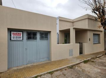 Casa de 4 ambientes, General Rojo · Dueño Vende, Casa de 2 Dorm. C/cochera.