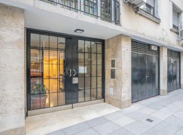 Departamento de 4 ambientes, Barrio Norte · Barrio Norte - Amplio Semipiso Al Frente - 3 Dorm. 2 Baños - a Reciclar!