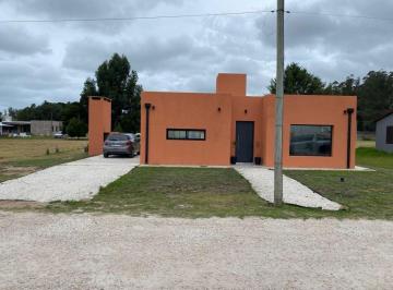 Casa de 4 ambientes, Mar Chiquita · Chalet 4 Ambientes a Estrenar en Barrio Privado