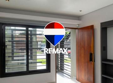 Casa · 250m² · 4 Ambientes · 2 Cocheras · Casa 3 Dorm. Venta Tres Cerritos a Estrenar