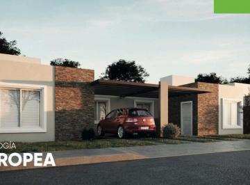 Casa · 72m² · 4 Ambientes · 1 Cochera · Carpeta en Venta de Casa en Natania, Lujan de Cuyo