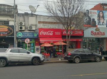 Fondo de comercio · 50m² · Venta de Local + Fondo de Comercio