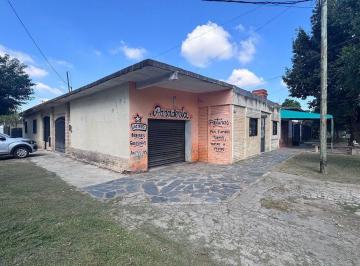 Casa · 94m² · 3 Ambientes · 1 Cochera · Venta Casa 3 Amb Patio Garaje Local Quilmes Oeste