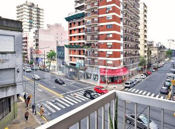 Departamento · 45m² · 3 Ambientes · Venta 3 Amb en Avellaneda Centro C/ Balcón