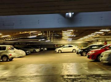Garage · 15m² · Cochera Amplia Cubierta Almagro 2do Piso Venta