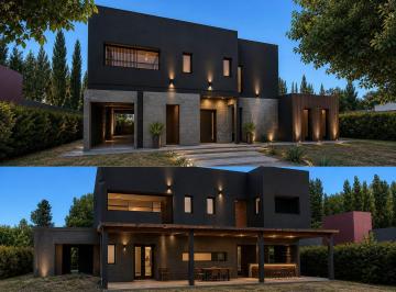 Casa · 375m² · 9 Ambientes · 1 Cochera · Casa en B° Santa Rita