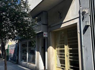 Departamento · 87m² · 3 Ambientes · Alquiler Departamento 2 Dorm - Frente con Balcon