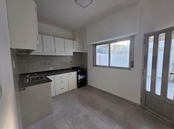 PH · 100m² · 3 Ambientes · 1 Cochera · Venta PH 3 Amb C/patio en Ciudad Jardín