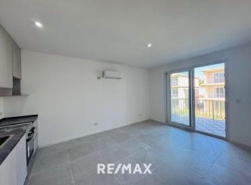 Departamento · 48m² · 2 Ambientes · 1 Cochera · Venta Dpto 2 Amb. con Balcón Chic Pilar Financiac.