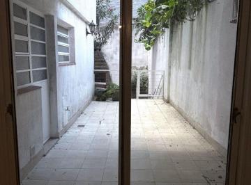 Departamento · 65m² · 4 Ambientes · Venta Departamento 2 Dorm. Aduana con Patio