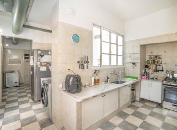 Departamento · 131m² · 4 Ambientes · Amplio 4 Amb en Piso 8 con Balcón– 136 m² Almagro