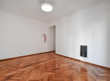 Departamento de 2 ambientes, Recoleta · Departamento de 2 Ambientes —dos Ambientes— Apto Profesional en Recoleta, Frente Al Parque Las Heras