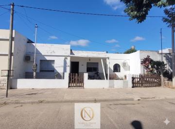 Casa · 130m² · 4 Ambientes · 1 Cochera · Casa en Gualeguaychu