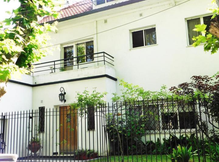 Casa · 343m² · 5 Ambientes · 1 Cochera