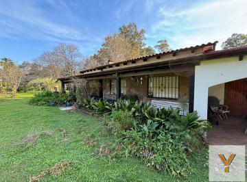 Casa · 375m² · 4 Ambientes · 2 Cocheras · Quinta en Venta - 3 Dorm. 2 Baños - Cochera - 24.149 m² - La Plata