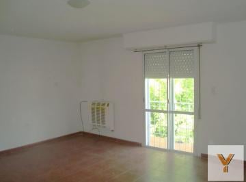 Departamento · 44m² · 2 Ambientes · Departamento en Venta de un Dormitorio con Balcon en 1ro Contrafrente - Tandil