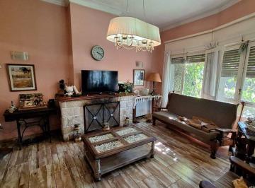 Casa · 121m² · 3 Ambientes · Casa 3 Ambientes, Venta en Quilmes con Parque